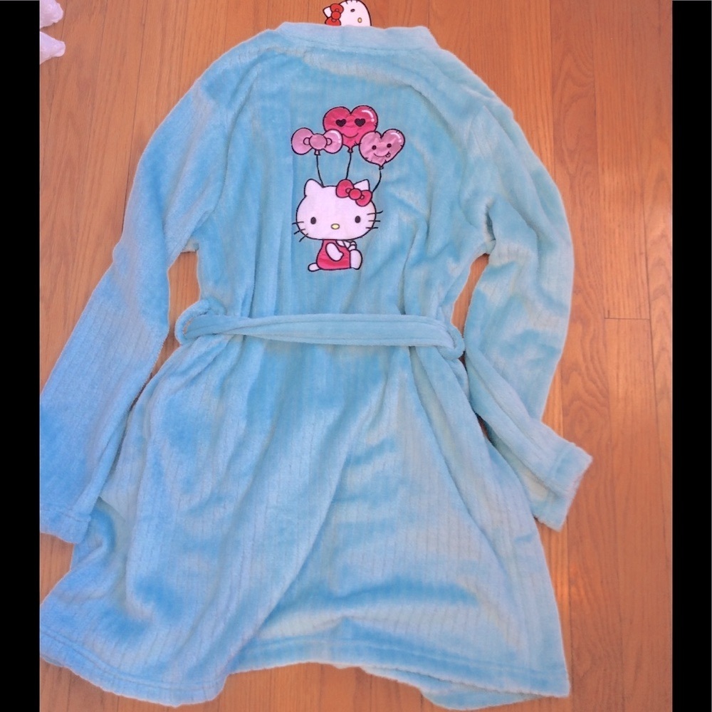 Hello kitty Robe